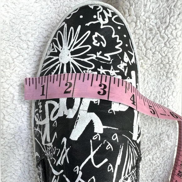 Michael Kors New York “Keaton” Black and White Leather upper white sole 9.5. VGC - Picture 11 of 16